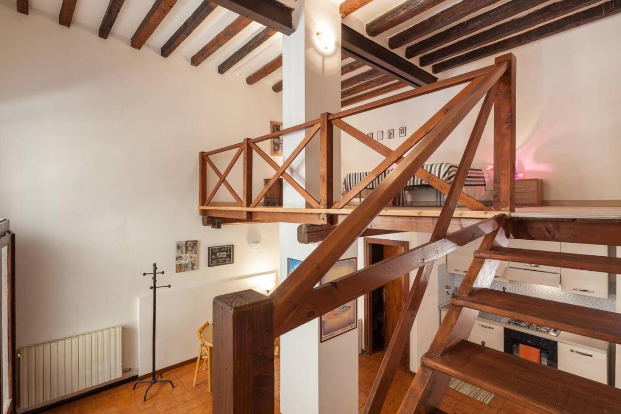 Appartamento Ai Salici Verona Bagian luar foto