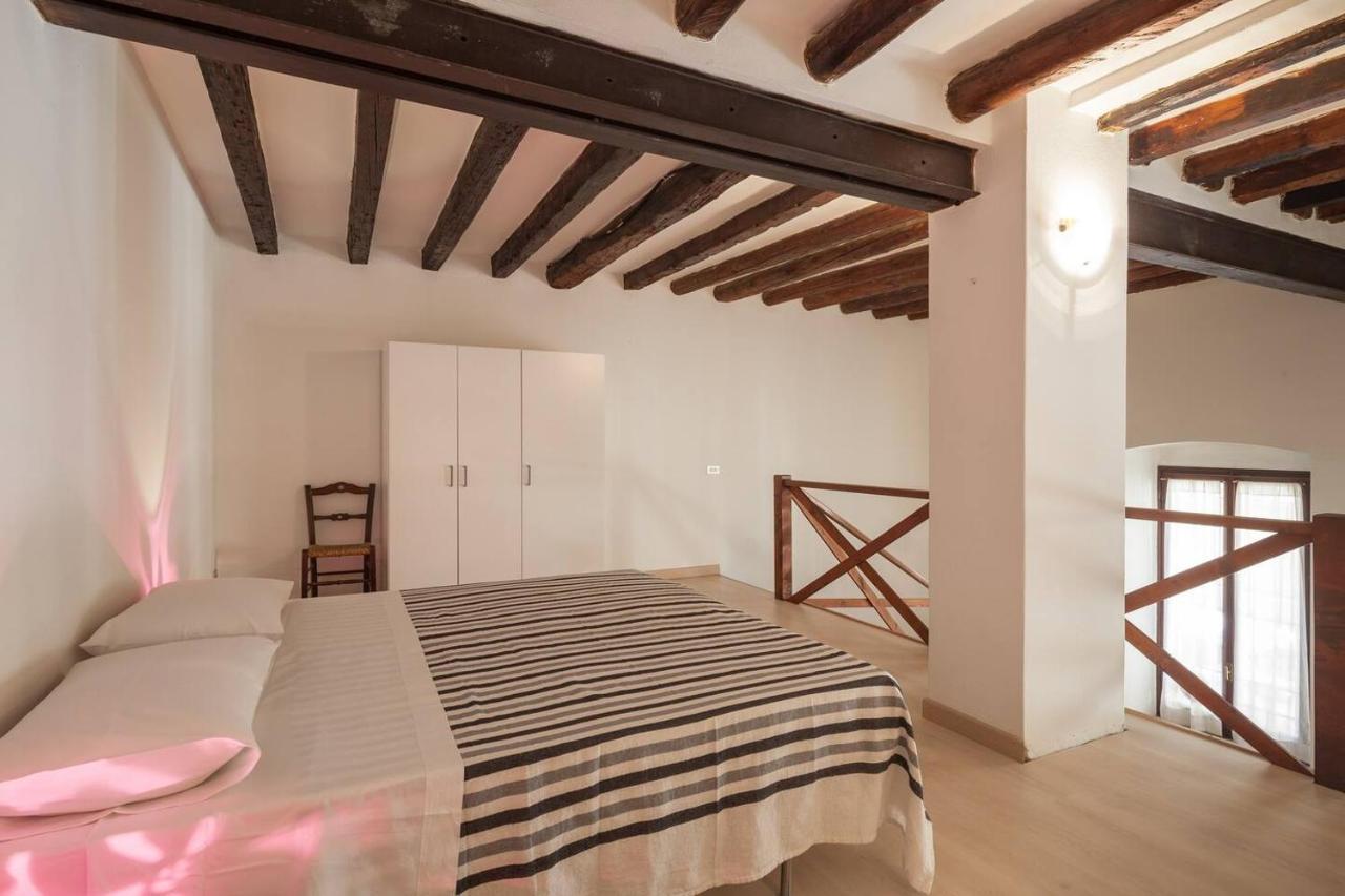 Appartamento Ai Salici Verona Bagian luar foto