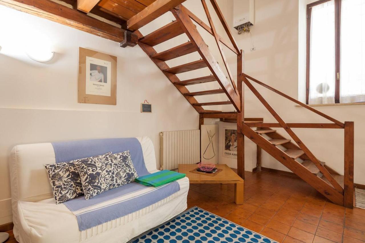 Appartamento Ai Salici Verona Bagian luar foto